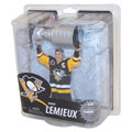 McFarlane Toys Action Figure - NHL Sports Picks Series 30 - MARIO LEMIEUX ( Black Jersey )