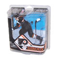 McFarlane Toys Action Figure - NHL Sports Picks Series 32 - CLAUDE GIROUX (Black Jersey)