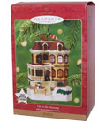 Hallmark Keepsake Ornament - UP ON THE HOUSETOP (Light Motion Sound - New in Box )