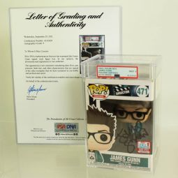 PSA/DNA Certified Auto - Funko POP! Figure - Director JAMES GUNN 471 (Signed) Mint 9 - Ultra Rare