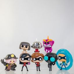 Lot of 8 Disney Funko POP! Vinyl Figures - THE INCREDIBLES *LOOSE - NM*