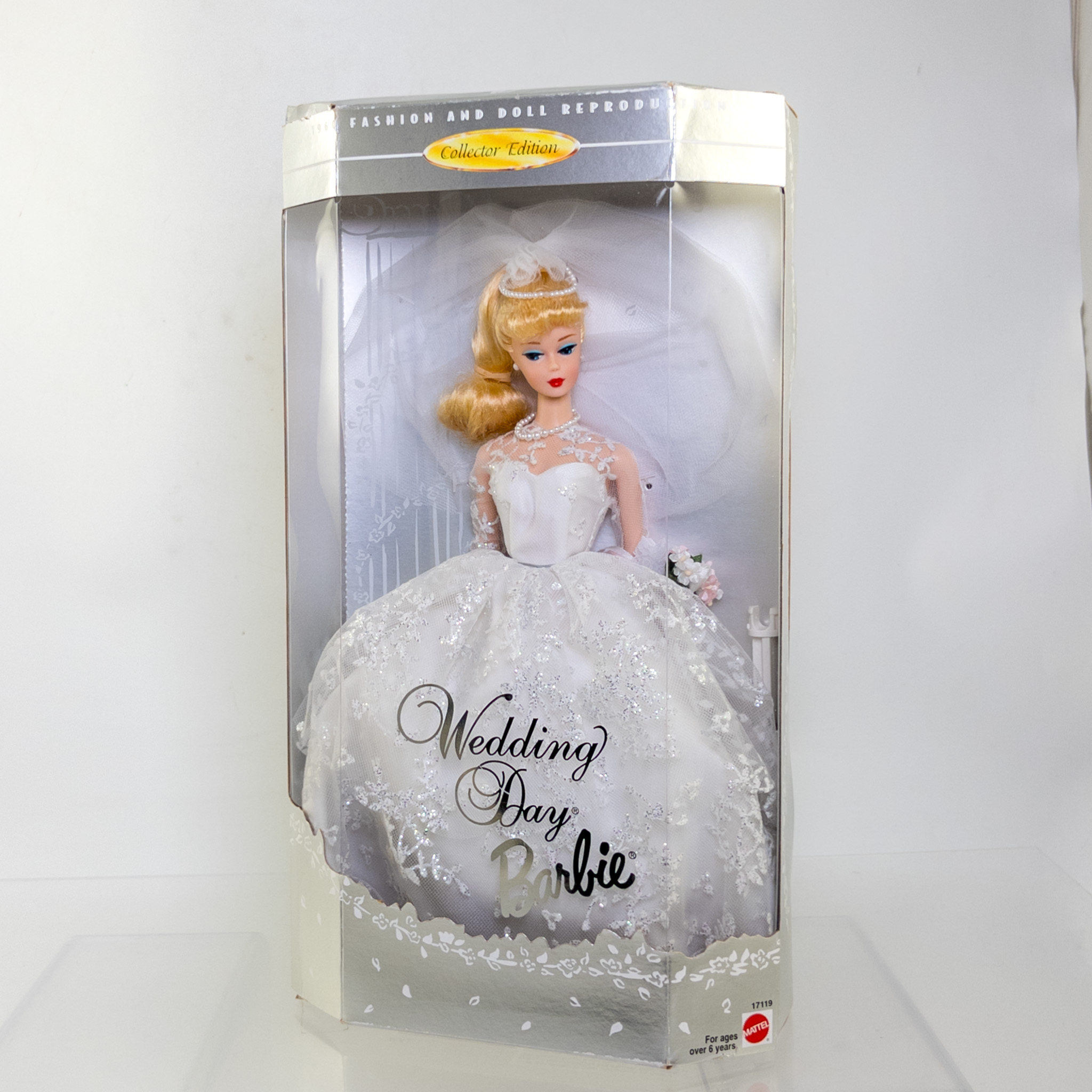 Mattel - Barbie Doll - 1996 Wedding Day *NON-MINT*