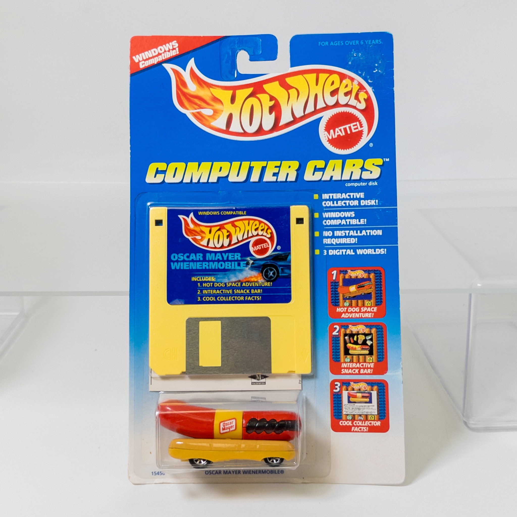 Mattel - Hot Wheels - 1995 Computer Cars - Oscar Mayer Wienermobile *NON-MINT*