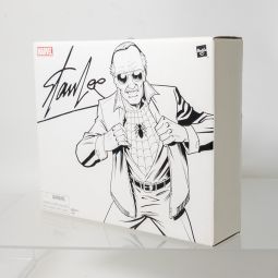 Hasbro - Marvel Legends Action Figure - STAN LEE (Exclusive) *NON-MINT*
