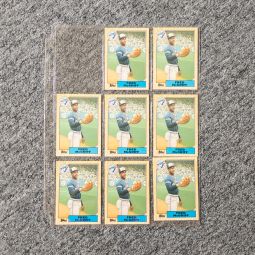 Lot of 8 1988 Topps Baseball Cards - FRED McGRIFF #74T Rookie Card
