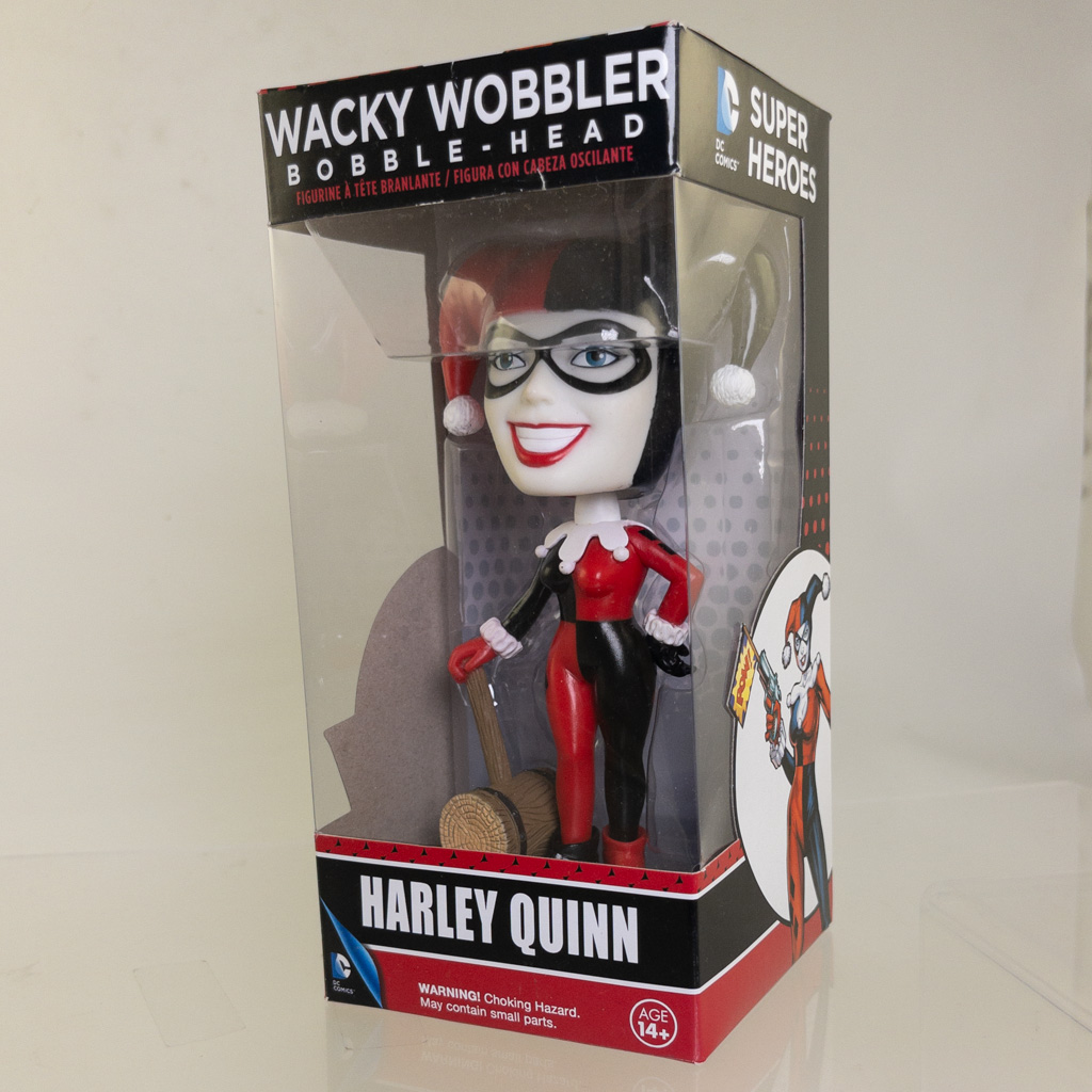 Funko Wacky Wobbler - DC Comics - HARLEY QUINN (6 inch) *NON-MINT*