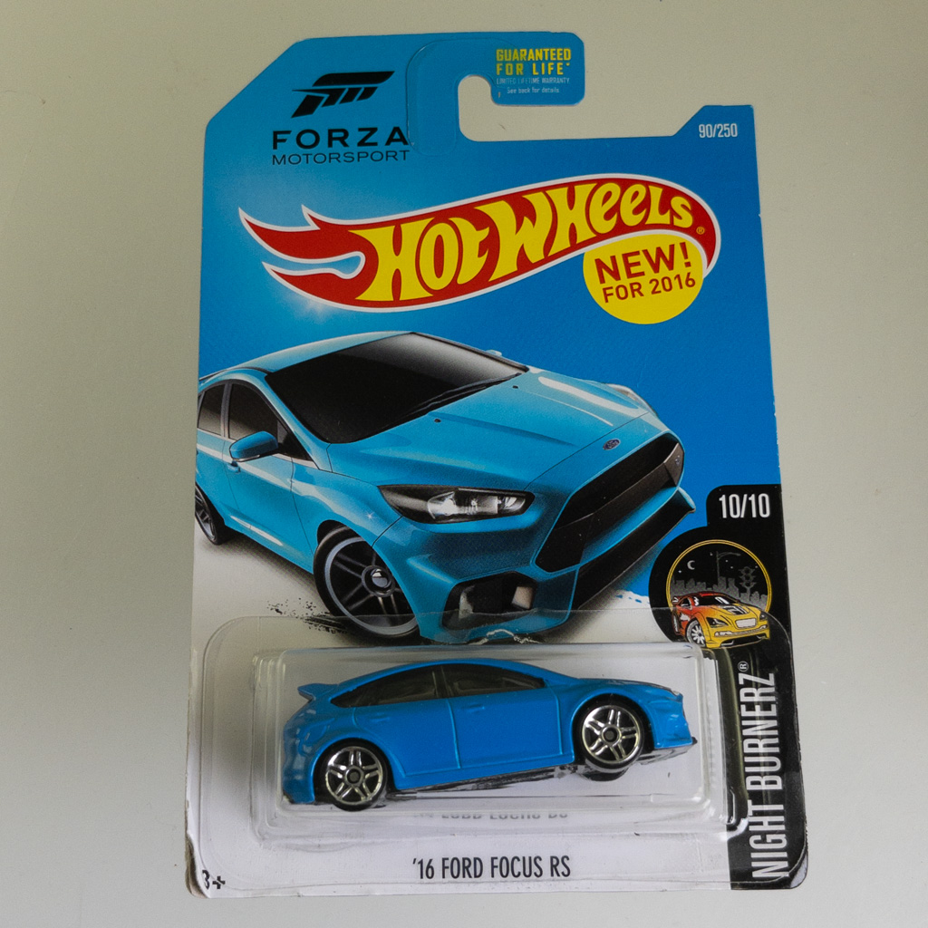 Hot Wheels - Night Burnerz - '16 Ford Focus RS Blue 10/10 *NON-MINT*