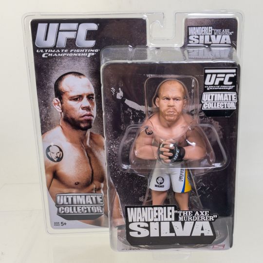 Round 5 - UFC Ultimate Collector - WANDERLEI  The Axe Murderer