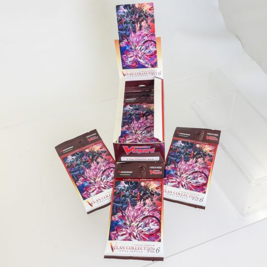 Cardfight!! Vanguard - V Clan Collection Vol 6 - Lot of 8 Packs *OPEN BOX*:  BBToyStore.com - Toys, Plush, Trading Cards, Action Figures & Games online  retail store shop sale