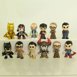 Funko Mystery Minis Vinyl Figure - DC Comics LOT OF 12 (Alfred Batman Diablo Katana +9) *NON-MINT*