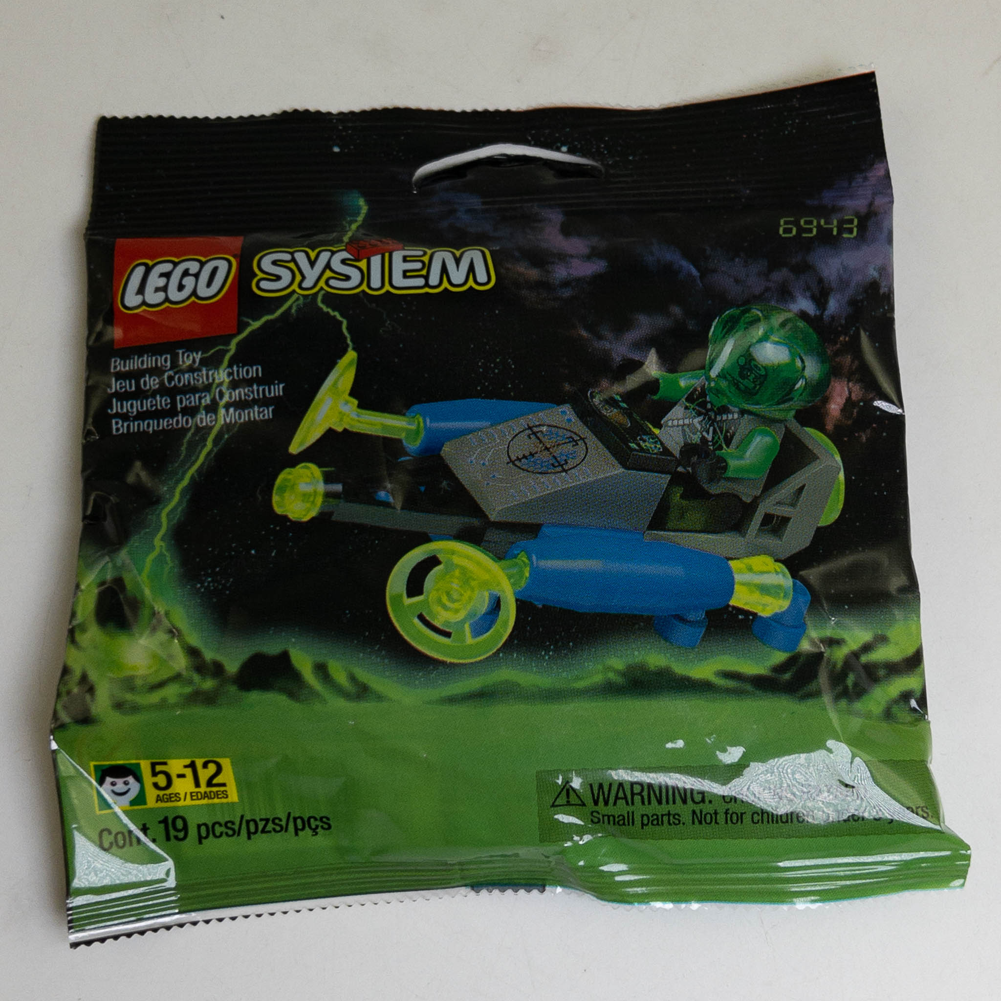 Lego System - SPEED SLED (#6943) (19 pieces) (Unopened - NON-MINT BOX): BBToyStore.com - Toys, Trading Cards, Action & Games online retail store shop sale