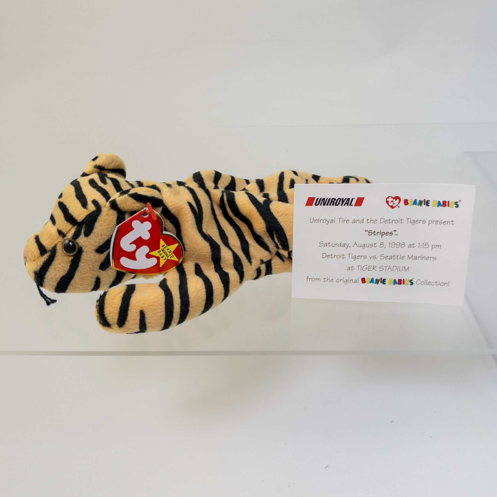 TY Beanie Baby - STRIPES the Tiger (w/ Commemorative Event Card
