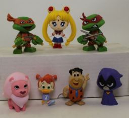 Lot of 7 Loose Assorted Funko Mystery Minis (TMNT Sailor Moon Teen Titans + 3) *NON-MINT*