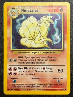 Pokemon Card - Base 12/102 - NINETALES (holo-foil) *Non-Mint - Played*