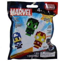 Marvel - Pixelated Bobblehead Mini Figures - PACK (1 Random Figure with Stand)