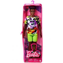 Mattel - Barbie FASHIONISTAS KEN DOLL #183 (Black Curly Hair, Camo Top, Green Shorts) HBV23