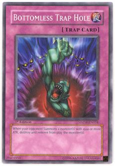 Yu-Gi-Oh Card - SDZW-EN034 - BOTTOMLESS TRAP HOLE (common)