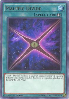 Yu-Gi-Oh Card - DUOV-EN044 - MALEFIC DIVIDE (ultra rare holo)